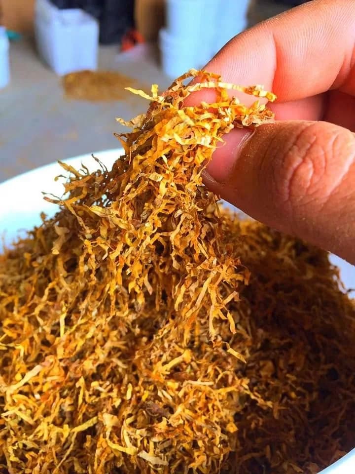 Tutun vrac natural, gata de porționat și ambalat